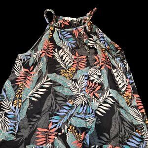 Maurices | Tropical Leaf Print Halter Tank Top | Size Medium
